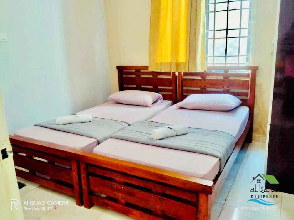 Qalya Homestay 2 @ Kota Bahru Luaran gambar